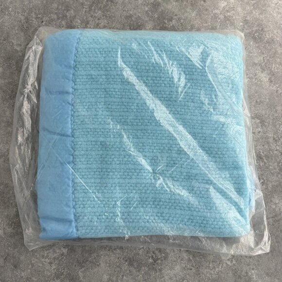 Beacon Baby Blanket BLUE Satin Trim Waffle Weave 36"x 50" Range 4 NEW - Picture 4 of 5